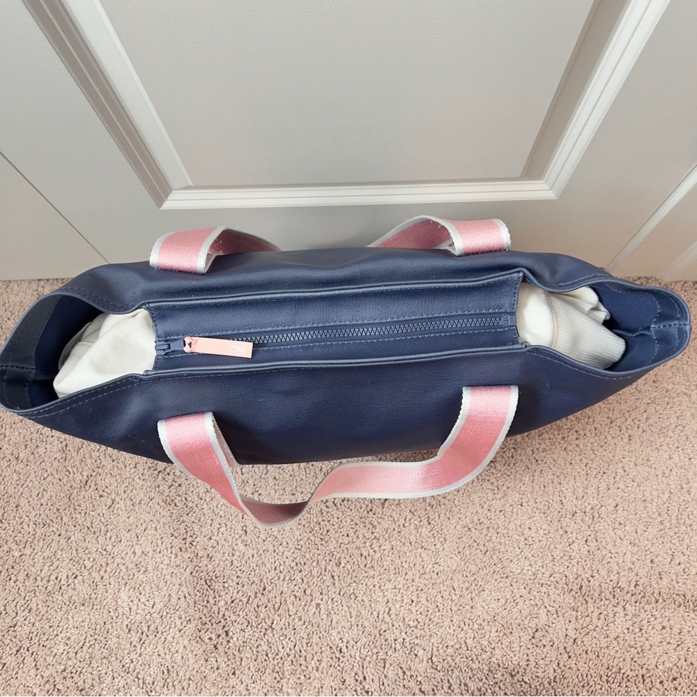 Vineyard Vines Navy and Pink Tote Bag - Picture 4 of 12